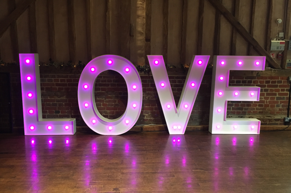 Ledletters01